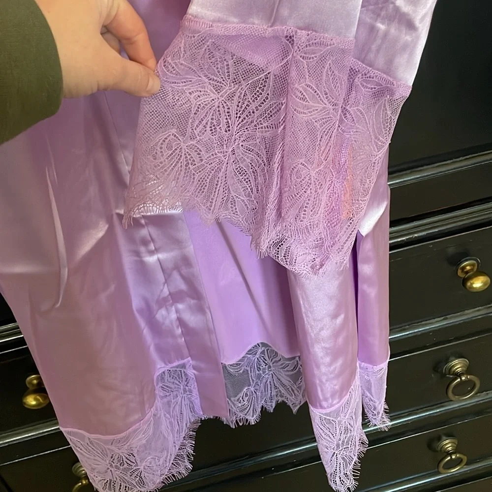 Mentionables Robe - Picture 8 of 11